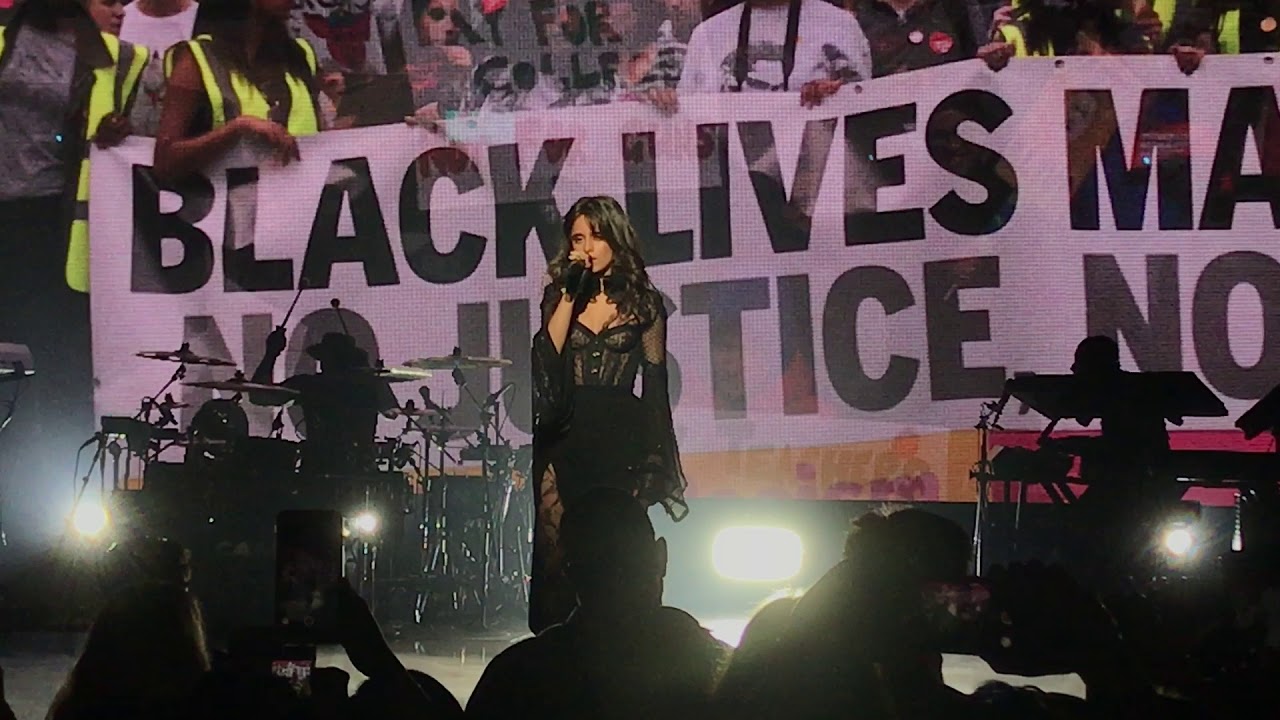 Camila Cabello - Something's Gotta Give (Live)