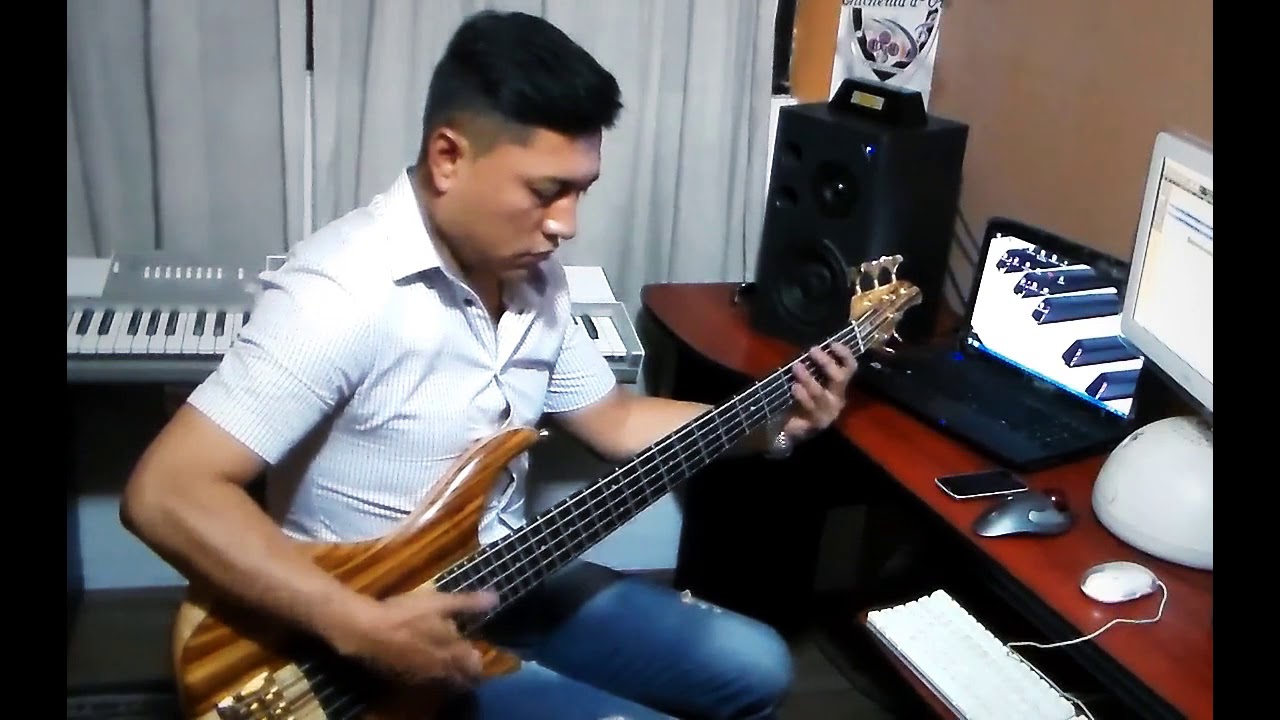 Me embriago por ti DRA. (Bass cover por Roberto Mena)