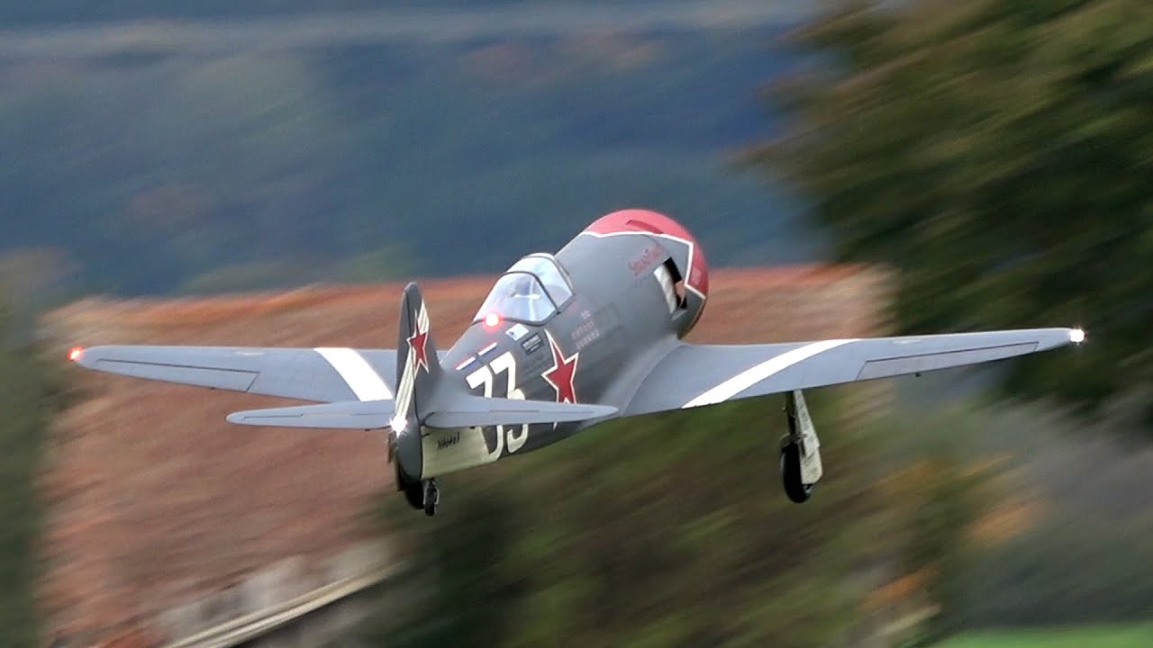 RC Yakovlev Yak-3U #33 “Steadfast” Moki 300cc