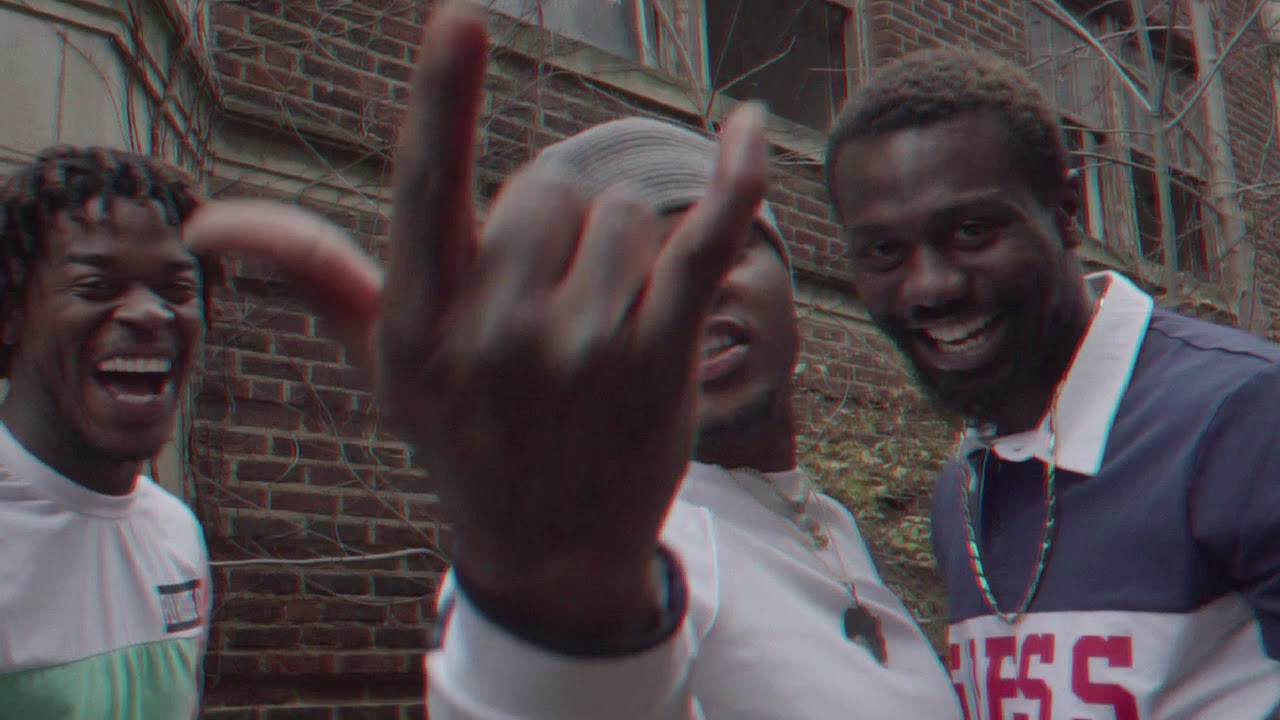 MAN MAN FT MONEY B - GANG