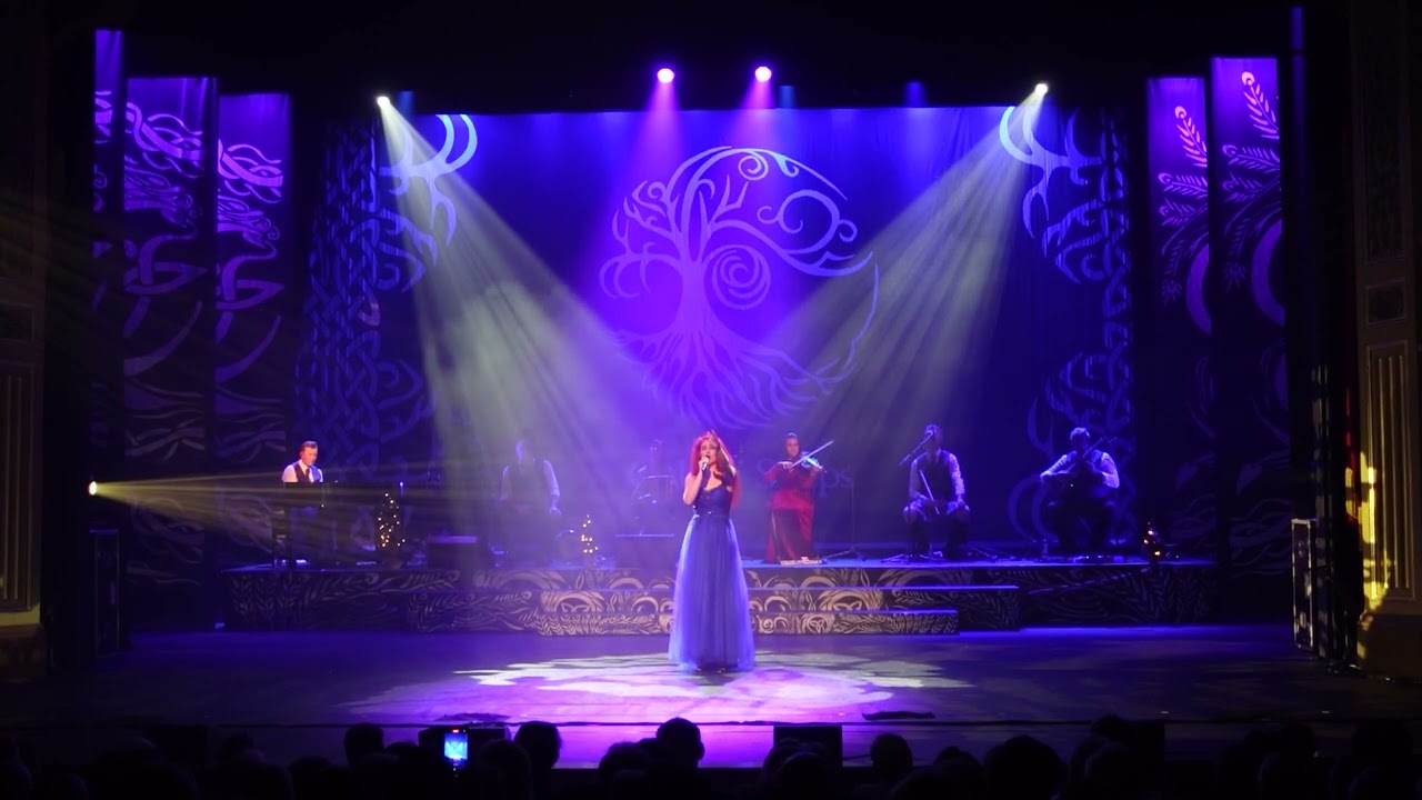 Celesta da Vinci  - The First Noel (Celtic Steps Christmas Tour 2024)