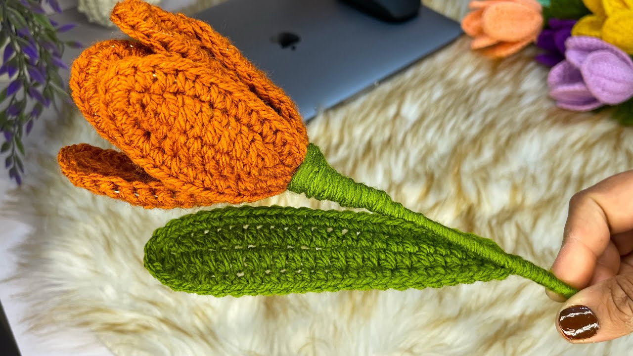 Everyone Is Crocheting This Open Tulip 🌷 So Easy & Stunning!