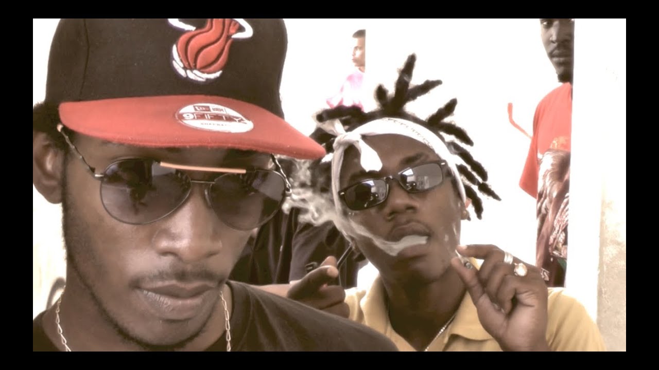 Stone Vybz - Packet Rizla (Official Video)