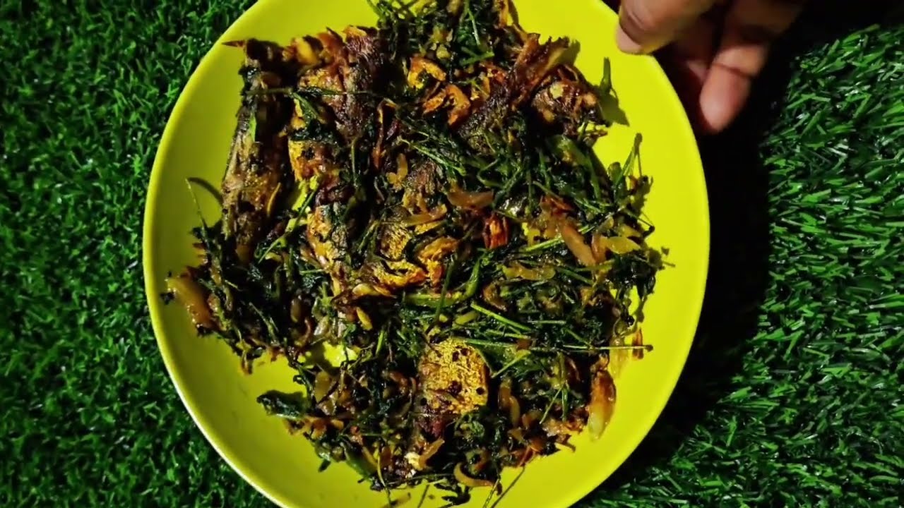 ডিমের শাক দিয়ে দারুন মজাদার সামুদ্রিক মাছের রেসিপি l Dimi shaker recipe l Papri Kitchen and vlog.