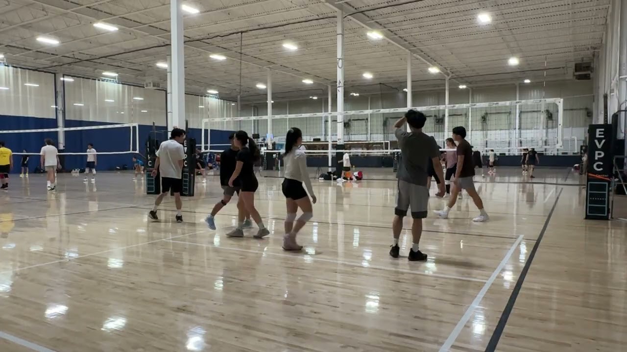 fat guys running vs chow mein chompers set 1