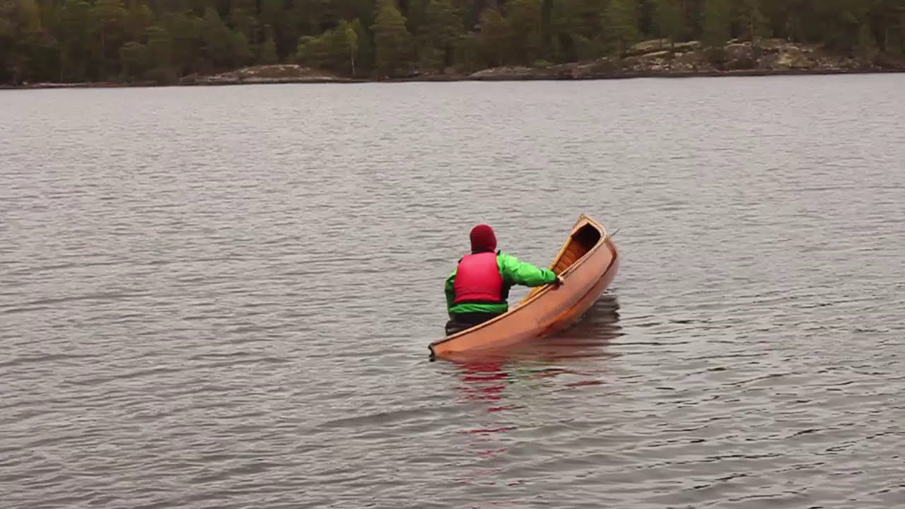 Self-rescue open canoe