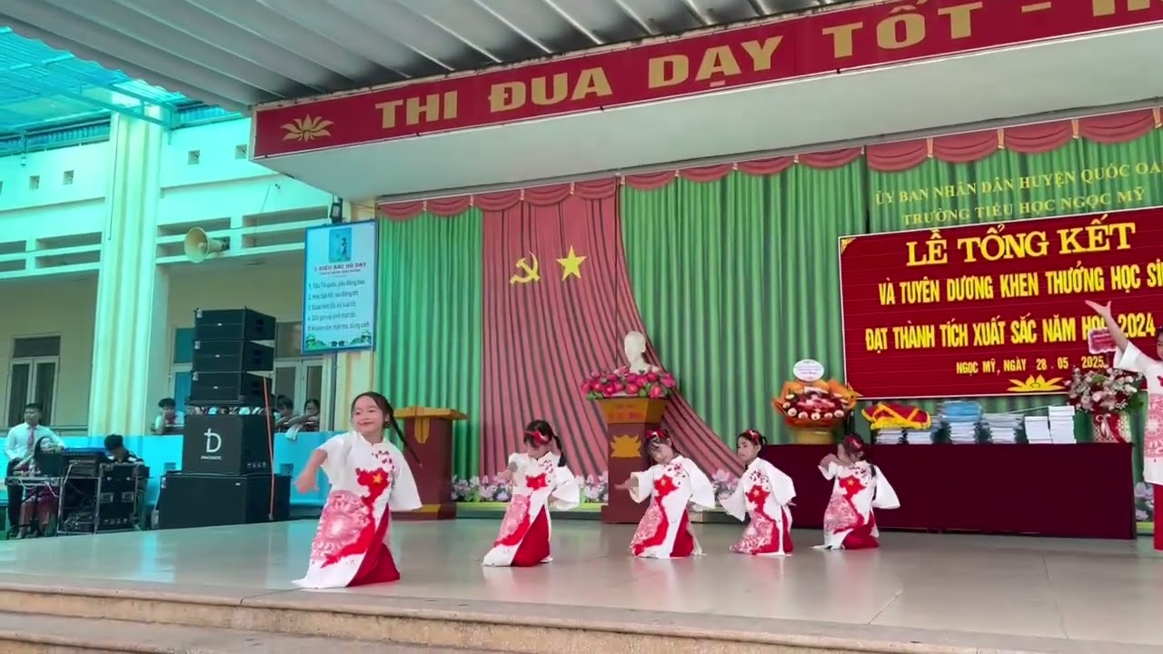 Múa: Viết tiếp câu chuyện hoà bình !!!