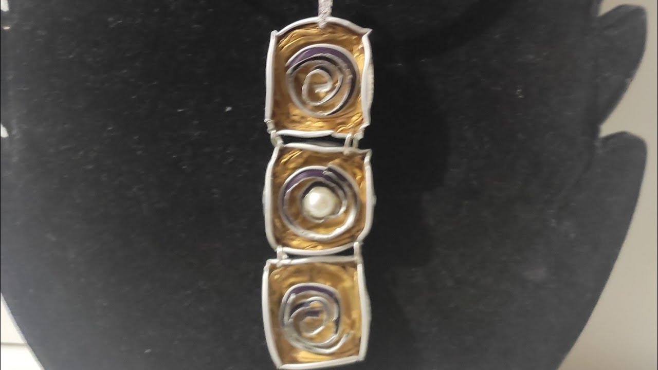 Ciondolo quadrato con capsule Nespresso