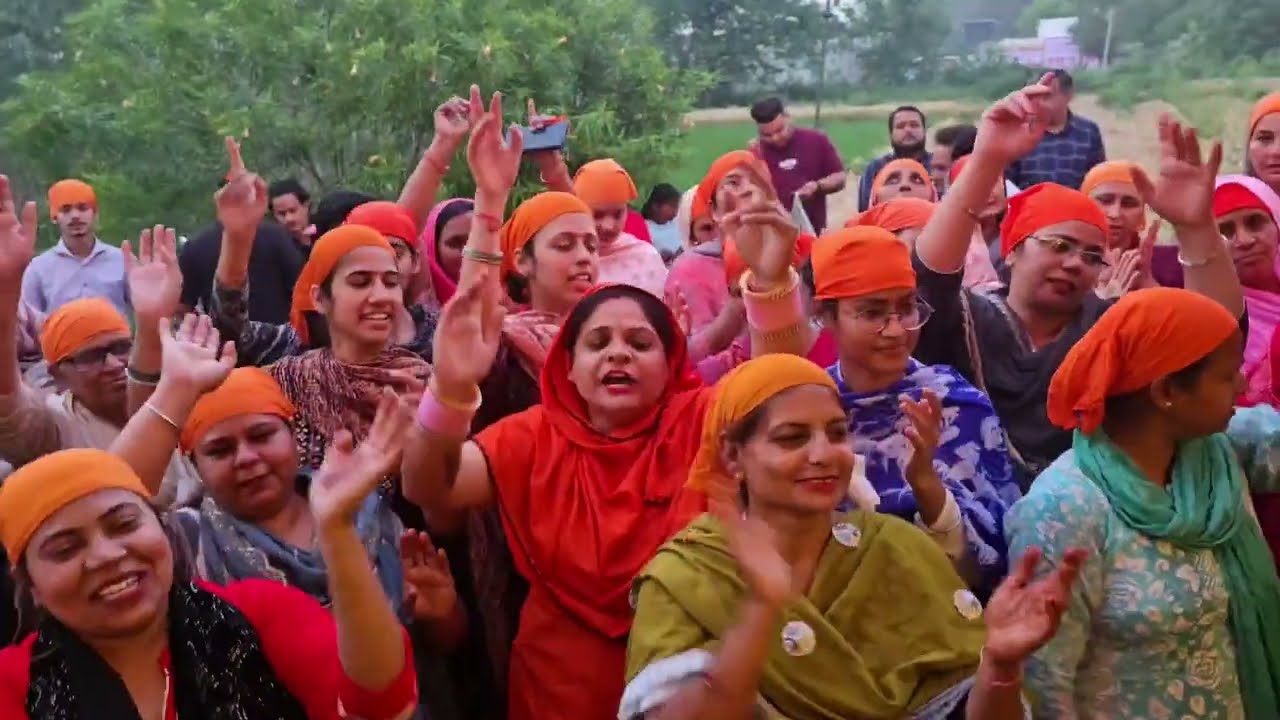 ❤️🦚🙏[BASSIMUDDA HOSHAIRPUR] में श्री गुरू महाराज जी का हुआ भव्य स्वागत और बहुत सुन्दर सत्संग ❤️🦚🙏