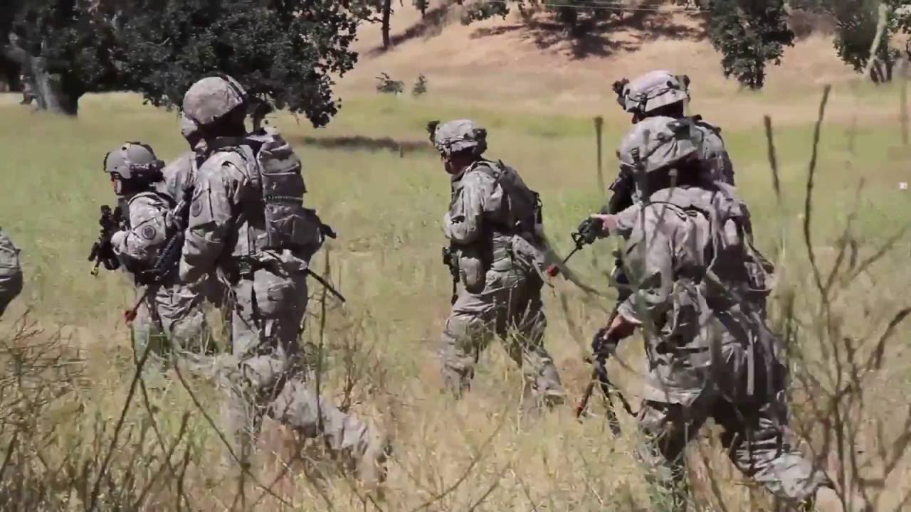 Army MPs Conduct Cordon and Search