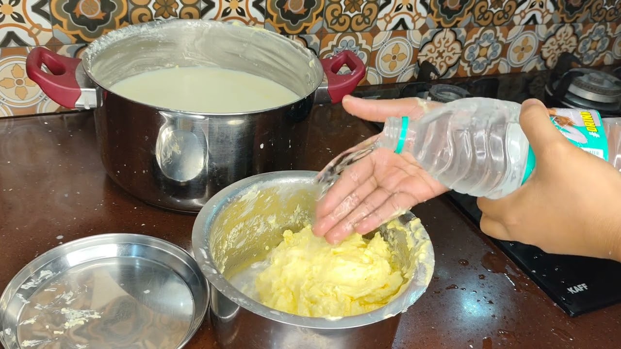 Butter and clarified butter/ghee making at home/ಬೆಣ್ಣೆ ಮತ್ತು ತುಪ್ಪ@samhithasaviruchi #samhitha#ghee