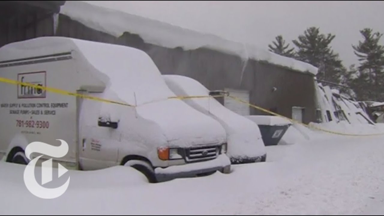 Boston Buried in Near-Record Snowfall | The New York Times