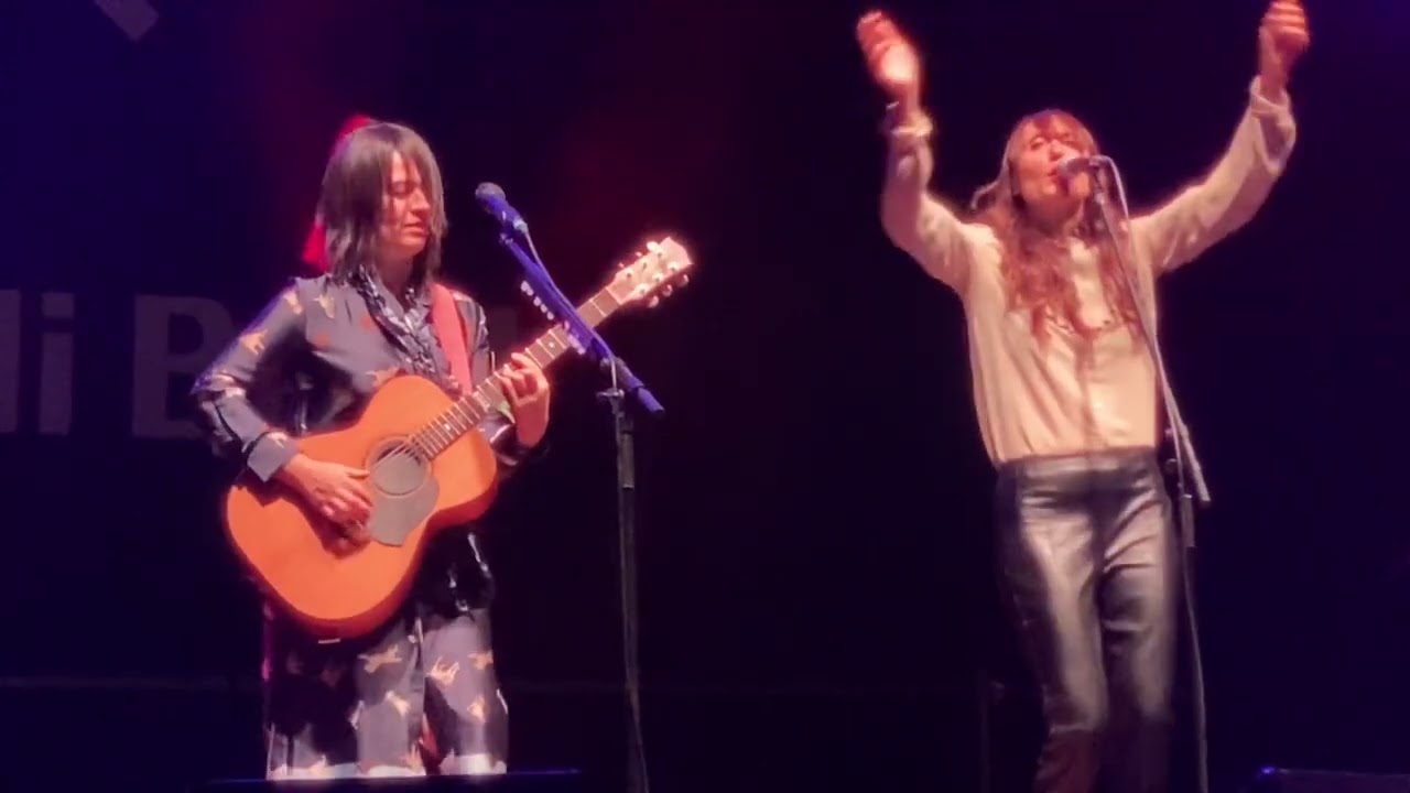 I miei complimenti - Marina Rei feat Carmen Consoli