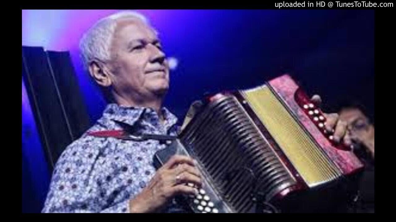 ULPIANO CLASICOS EN VIVO; TEMA: MI LINDA HISTORIA DE AMOR