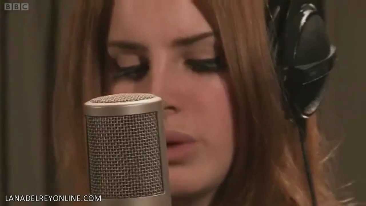 Lana Del Rey - Video Games Live On BBC's Radio 1