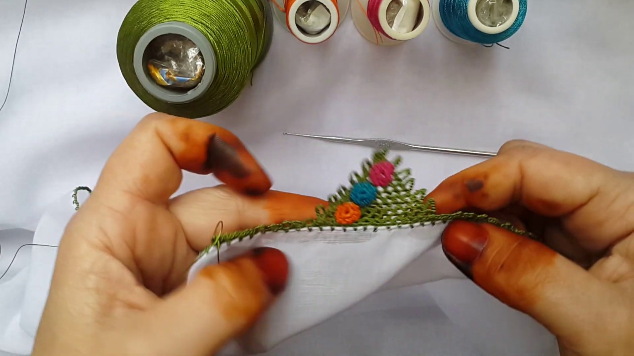 397-Dağlarda çiçekler açmış gösterişli tasarım yeni tığ oyası yapımı iğneden çevirme