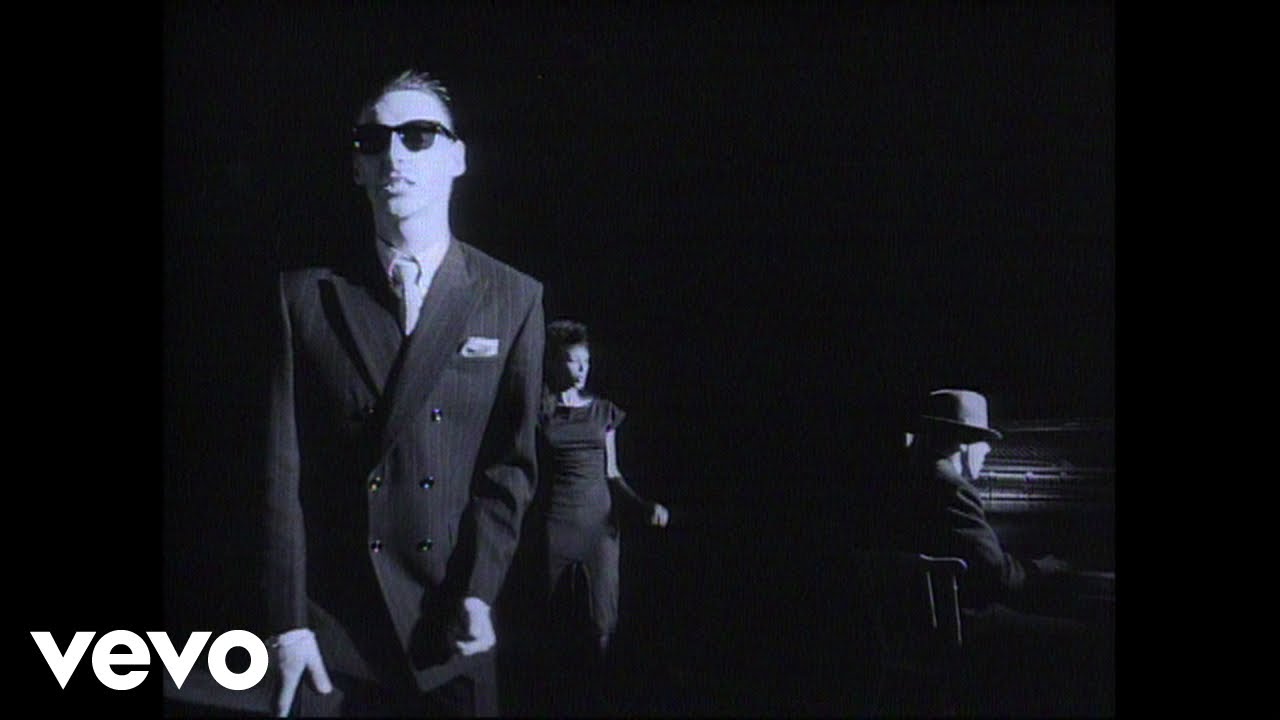 The Style Council - Money Go Round