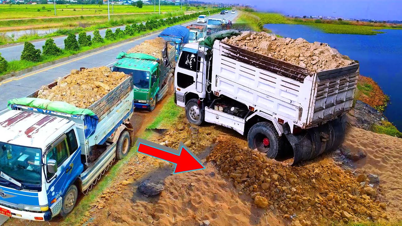 Perfectly New Project Landfill!! Transforming a Landfill Dumping & Dozer in Action!