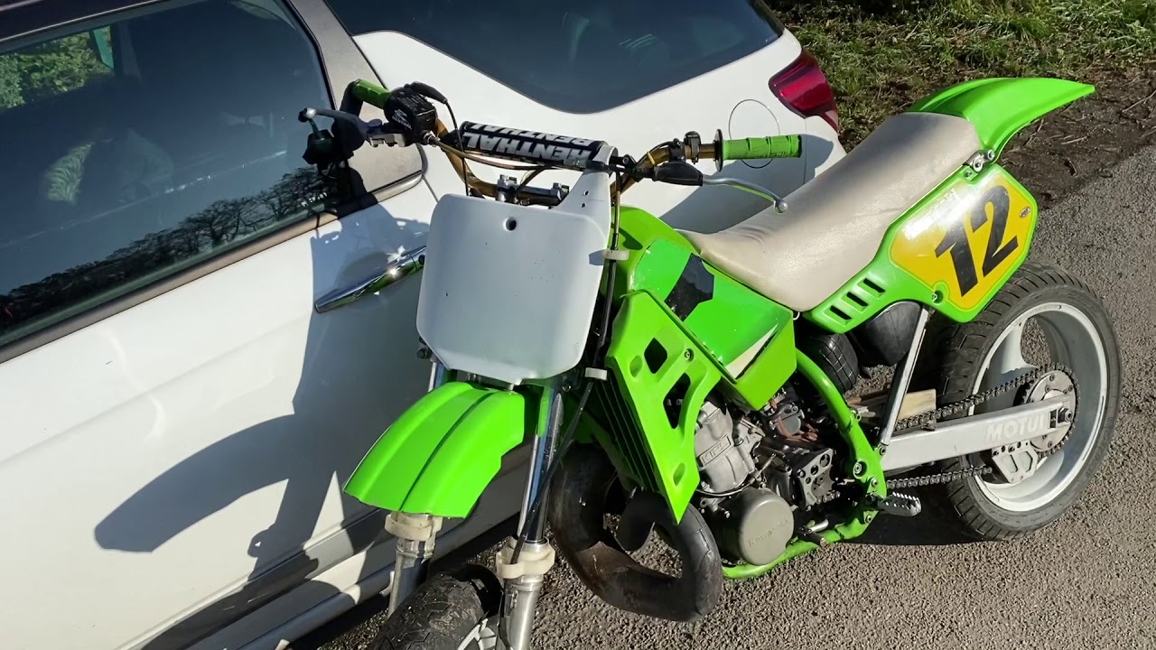 KAWASAKI 500 KX SUPERMOTARD (j'en ai mal aux bras)