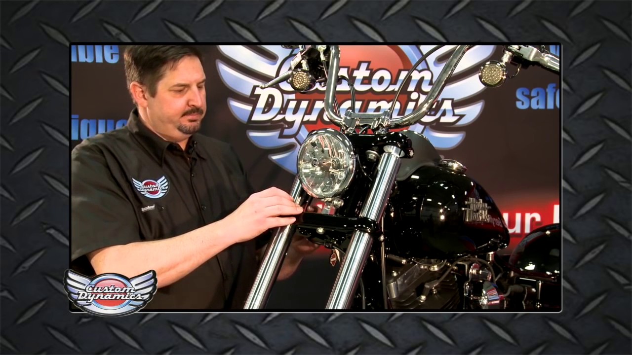 Install: Custom Dynamics Fork Wrap Around LED Turn Signals