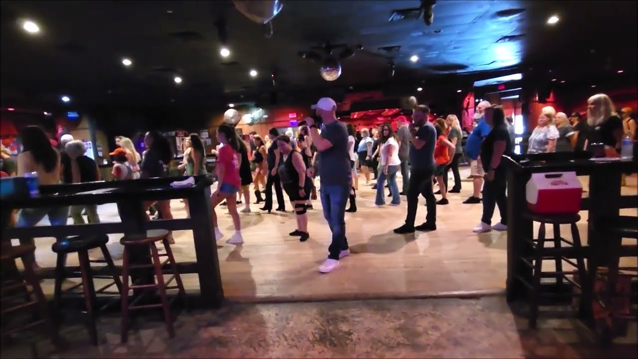 Get After It Line Dance By Trevor Thornton & Rob Holley Lesson With Trevor At Round Up On 9 23 23