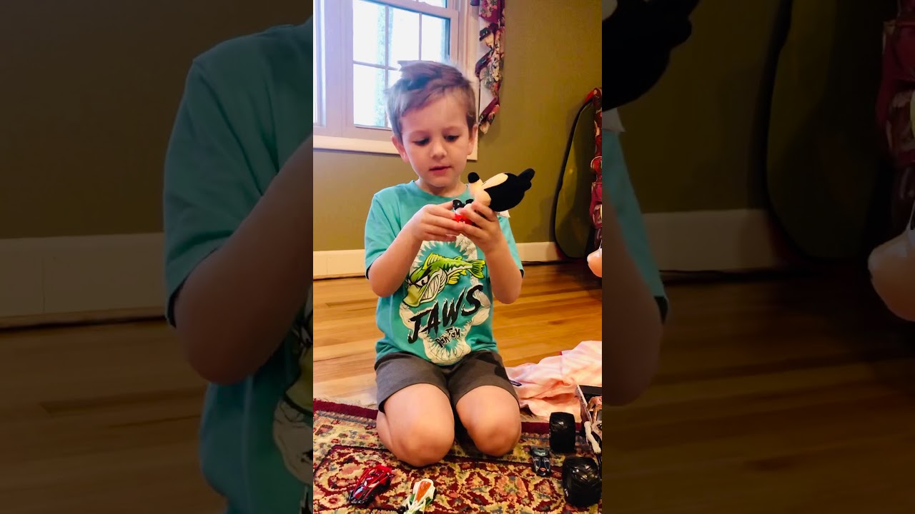Tucker&rsquo;s Mickey Hot Wheel Review