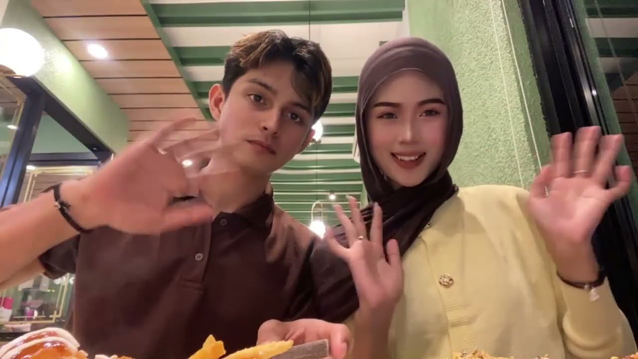 VLOG EPS 20 || NGEDATE LAGII😍 MAM DI SOLARIA WITH MY BF💗🍝🍲