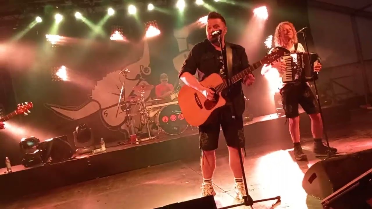 Troglauer - Du trägst keine Liebe in dir, Wonderwall, Country Roads, Let it be, Hey Jude