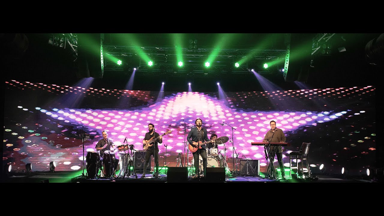יצאנו לרקוד - גיא מזיג Live