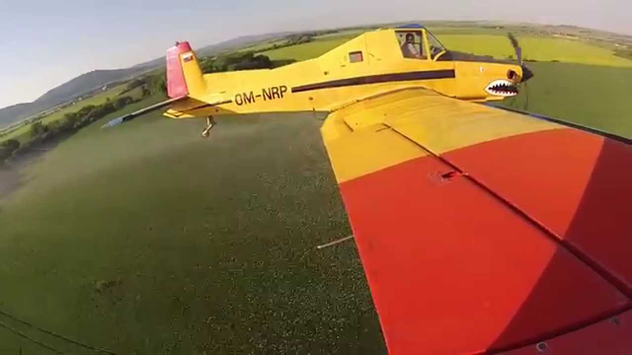 Z-137T Turbočmeliak | GoPro Hero 3 | Sypanie hnojiva (liadok) 2015