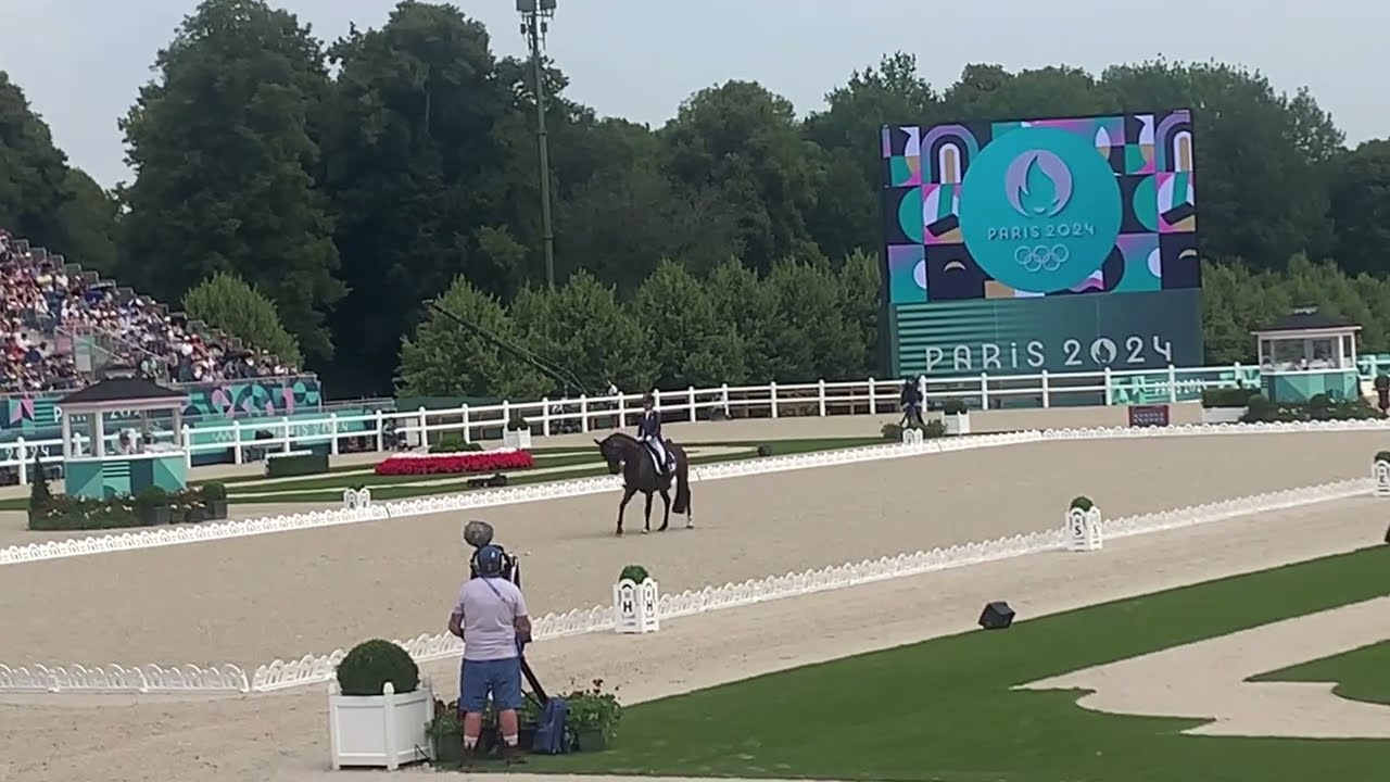 Dressage Jeux Olympiques Paris 2024 - Cavalière Française Pauline Basquin