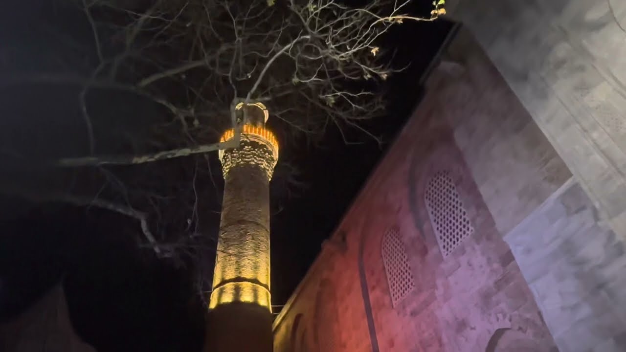 Bursa Ulu Cami Sabah Ezanı. Huzur…