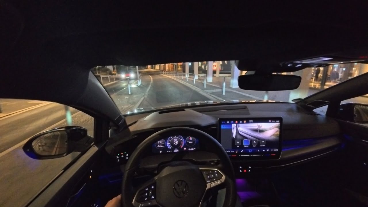 2026 VW Golf 8 Variant 2.0TSI (204PS) - city night drive | POV