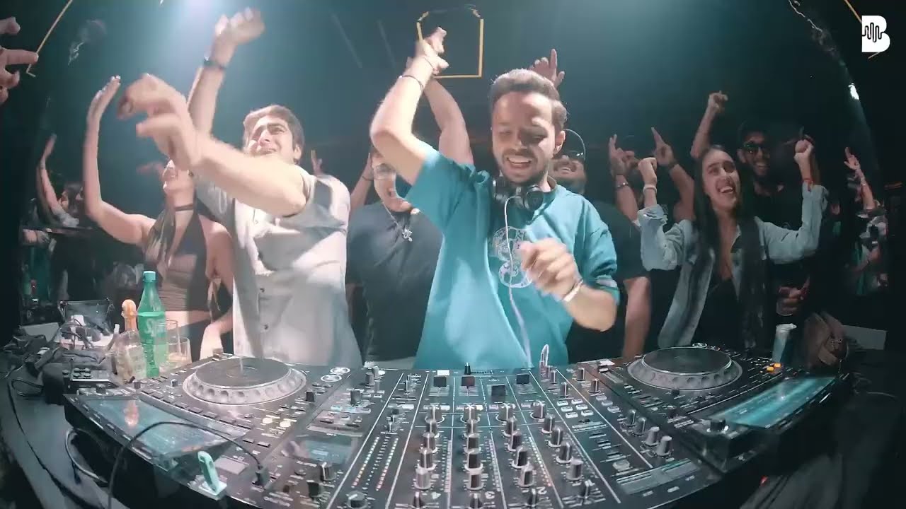 BeatCrush Presents GARAGE | Delhi | Best of UK Punjabi, Drum & Bass, Garage & Indo House