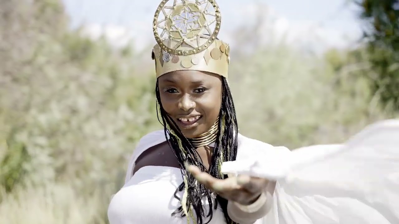 Emma Lamadji - Ndeke (Official Music Video)