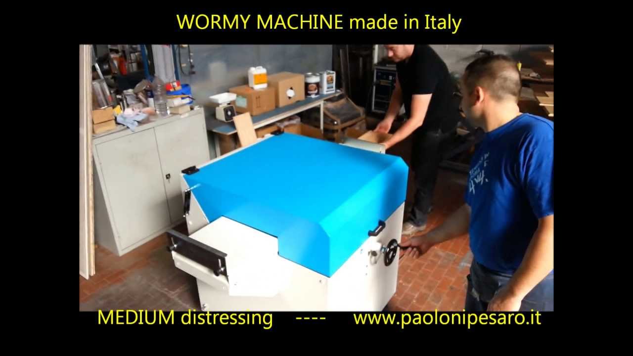 Different grade of wood distressing did with an unique machine (Wormy by Paoloni)