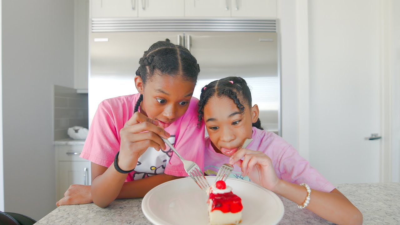 Who Get's the Last Piece Of Cake? | Sekora & Sefari Play 'Only Questions'