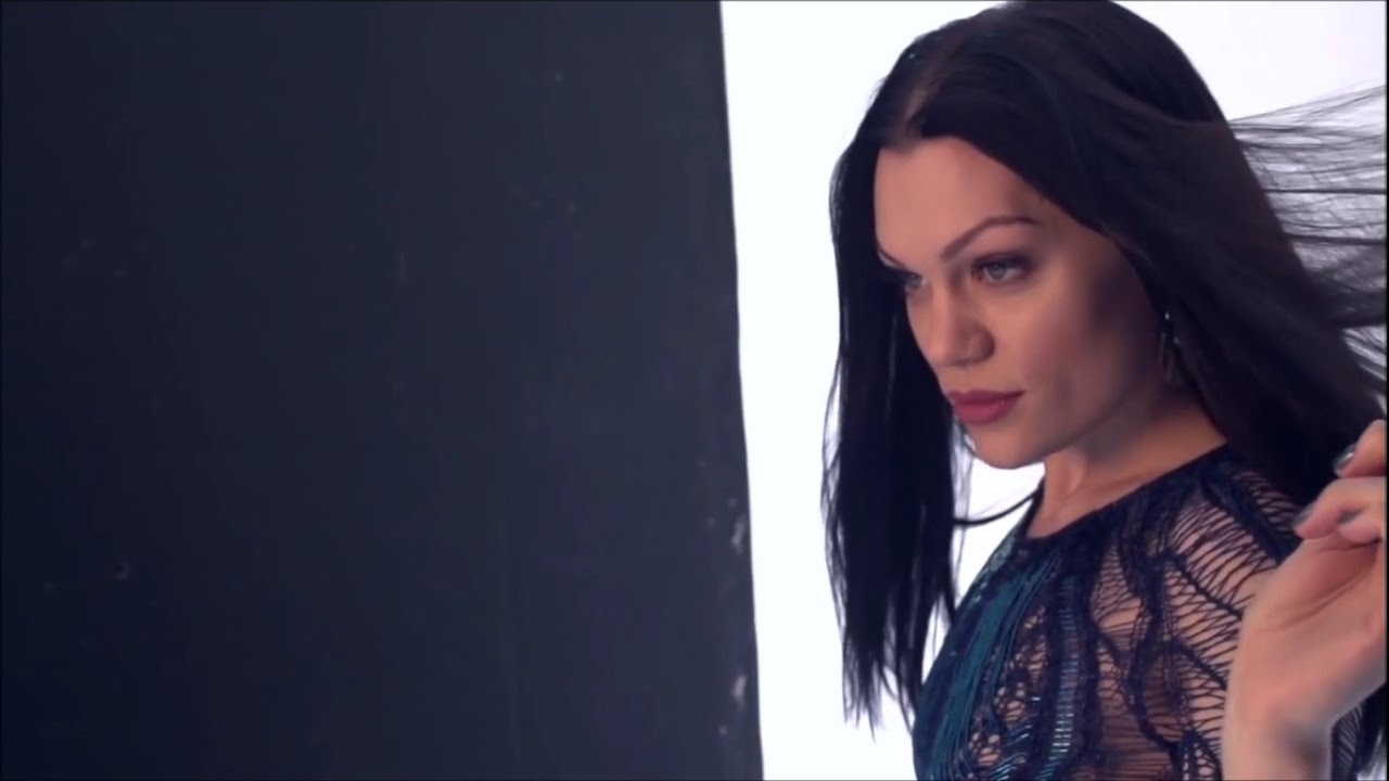 David Guetta ft Jessie J - Repeat (Music Video 2017)