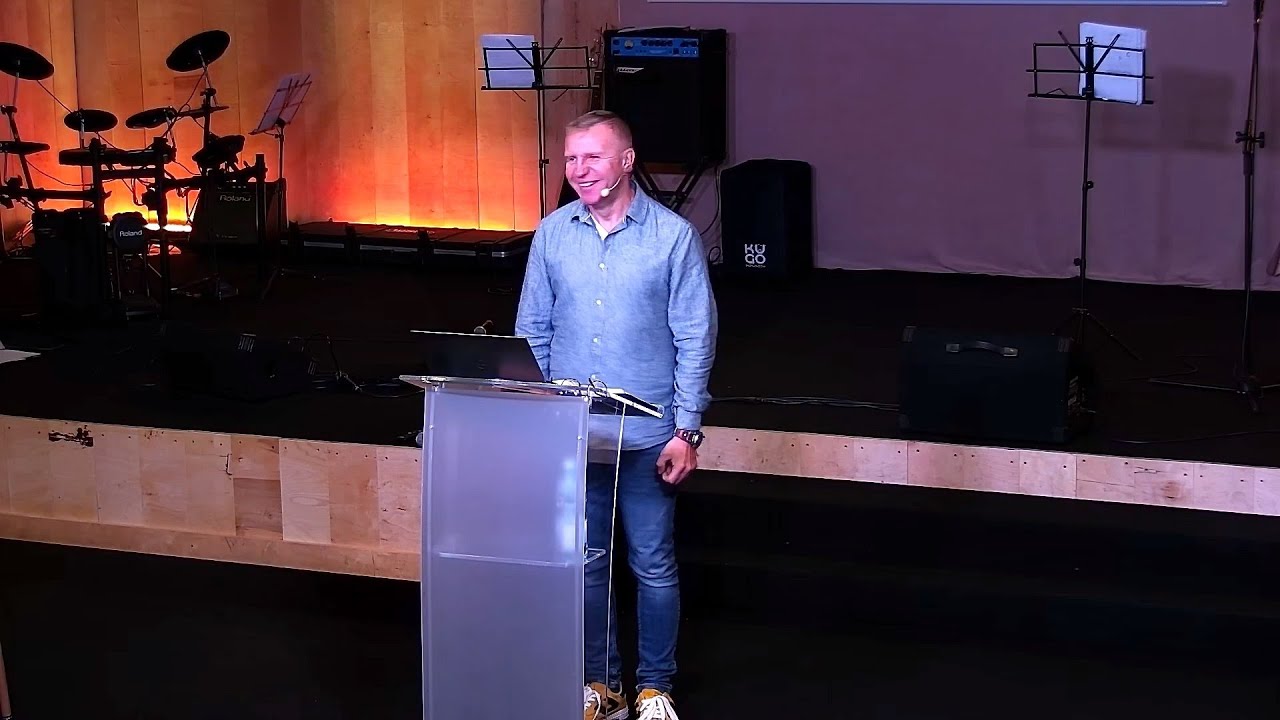 Wypłyń na głębię - Marek Lipski