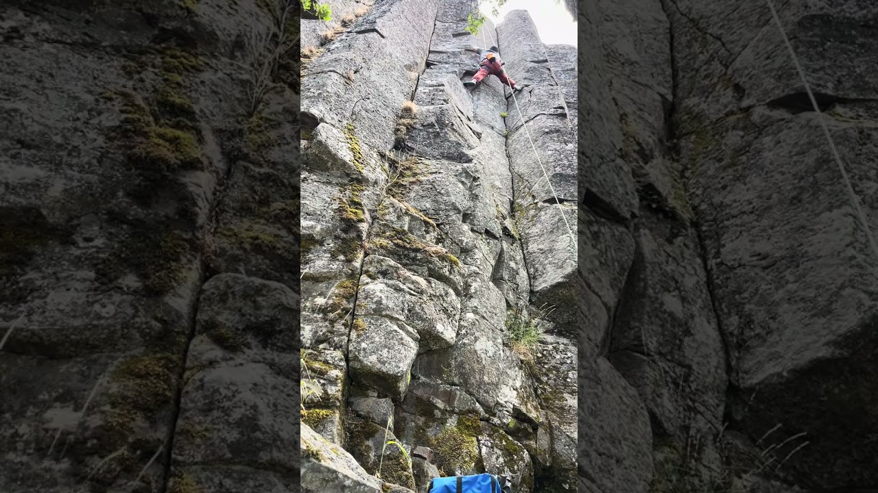 Wankers Columns Log Flume 5.10a #bouldering #climbing #rockclimbing #클라이밍 #암벽등반 