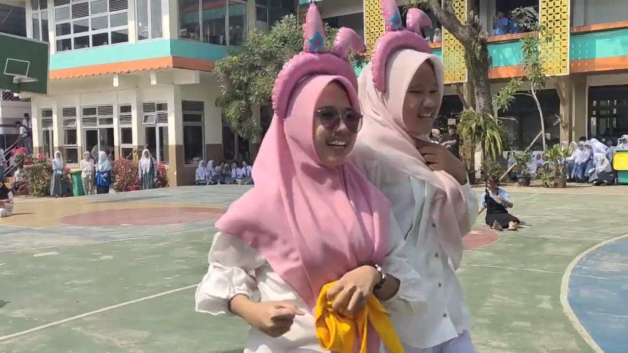 Demo Ekstrakurikuler PMR pada MPLS di SMK Pelita Ciampea