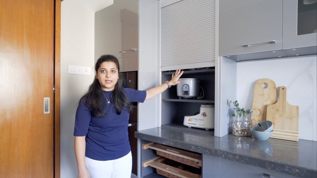 This modular kitchen in Mumbai is apt for every storage need