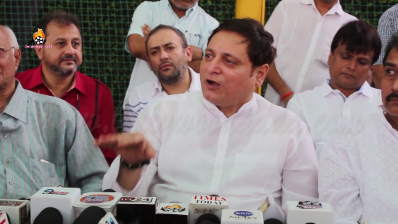 Gujarati Film NAT SAMRAT Jhamu Sughand Film Presents PC Siddharth Randeria, Deepika & Manoj Joshi