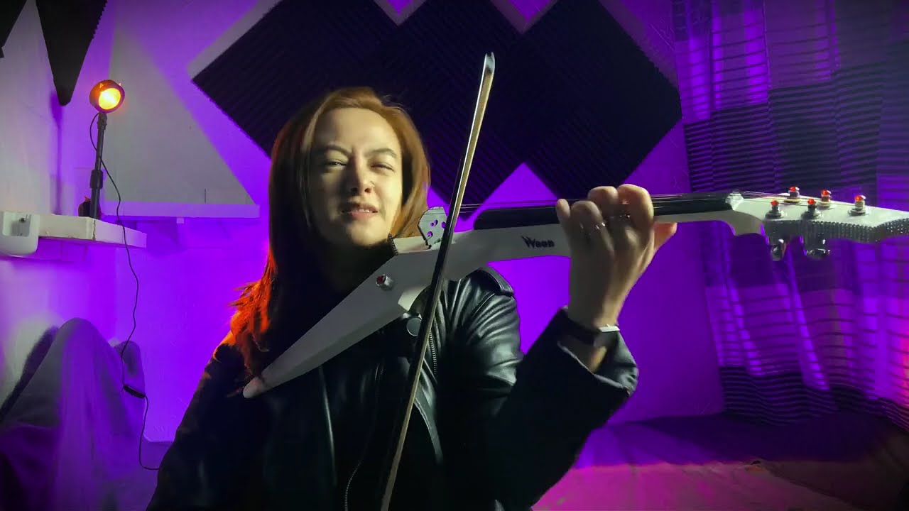 Short clip of Golden - HUntrix  Violin Cover here's the full video https://youtu.be/x-HeFkKGGTA