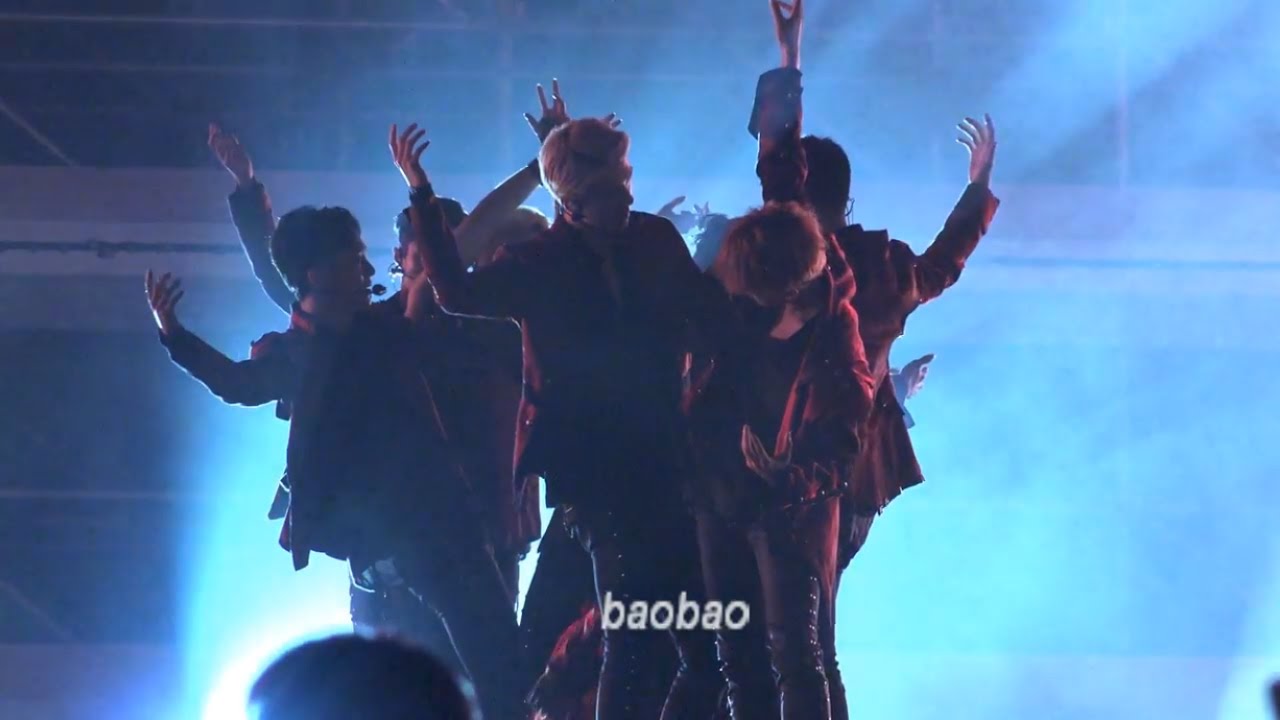 160930 The EXO'rDIUM in Hangzhou - WOLF+Remix , Baekhyun Focus 백현