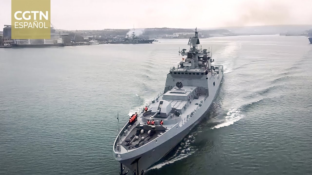 Rusia env&iacute;a seis buques de guerra al Mar Negro para maniobras navales