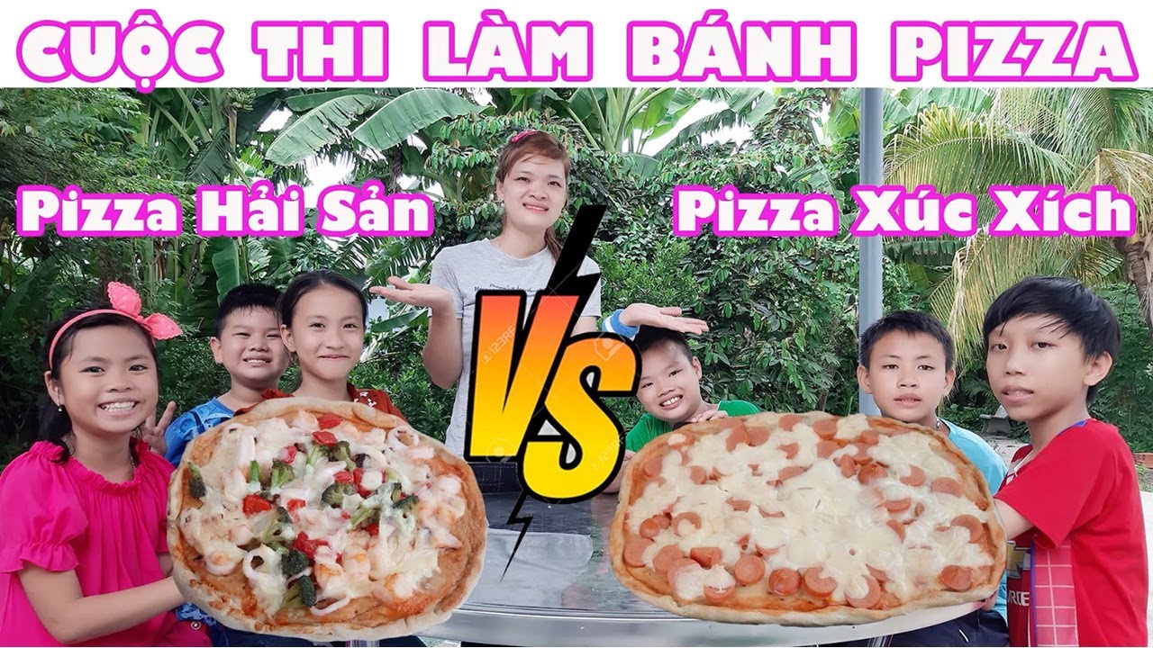 Cuộc Thi Làm Pizza Hải Sản Vs Pizza Xúc Xích [ Trang And Vinh TV ]