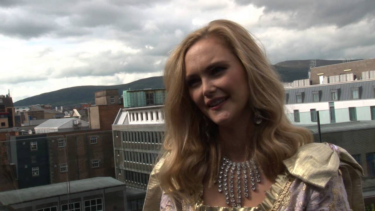 Jayne Wisener returns to Cinderella role at Opera House