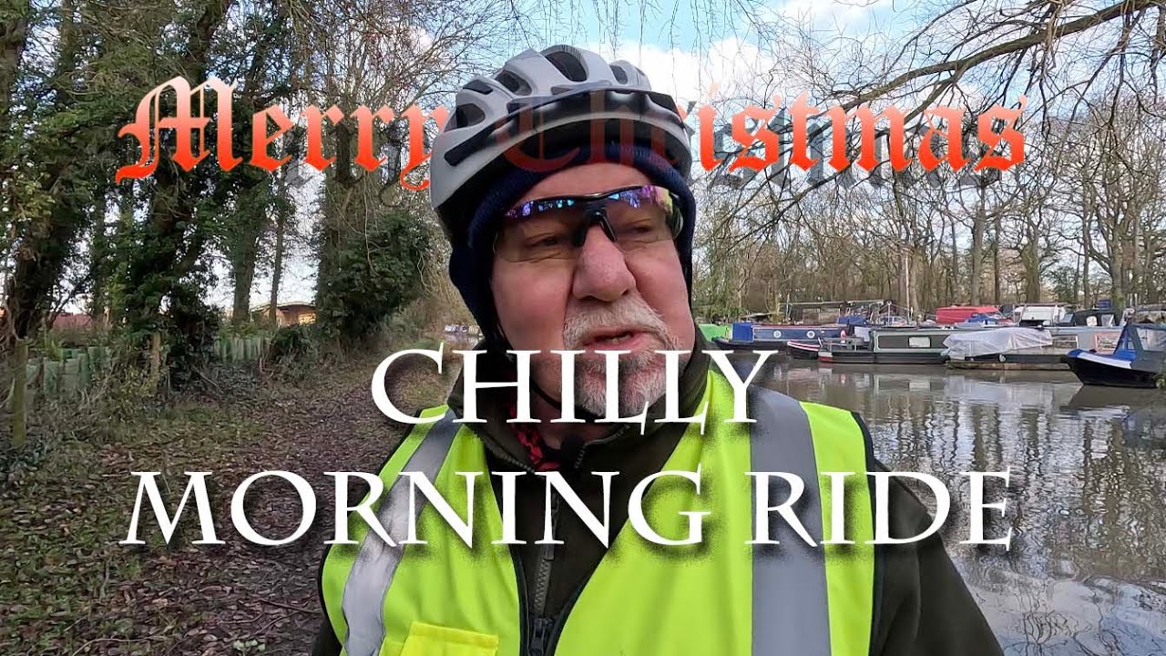 A Christmas Eve short ride through the chilly countryside of South Leicestershire.