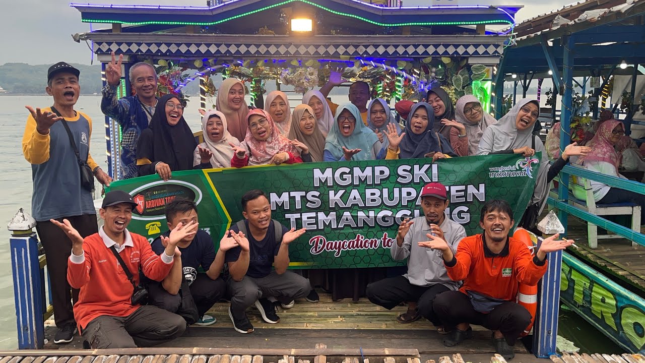 MGMP SKI Kabupaten Temanggung Goes To Klaten With Ardivan Tour